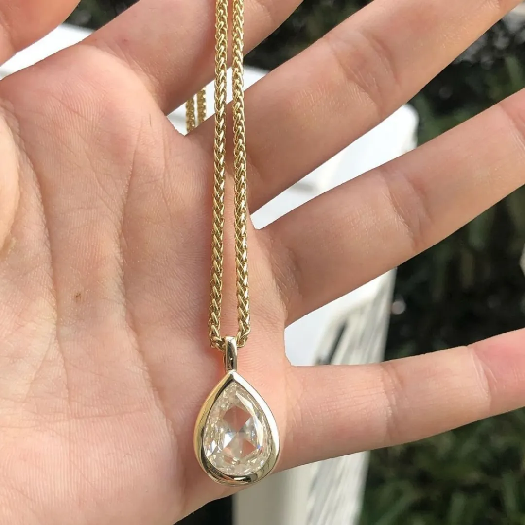 /public/photos/live/Bezel Set Rose Cut Pear Moissanite Woman Pendant 518 (1).webp